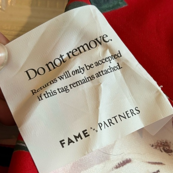 Fame and Partners Red Floral Dress - Picture 11 of 11